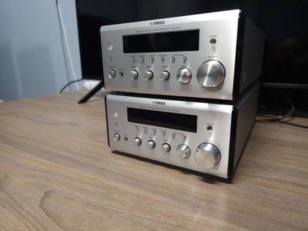 2x Yamaha RX-E810 [hibsak]